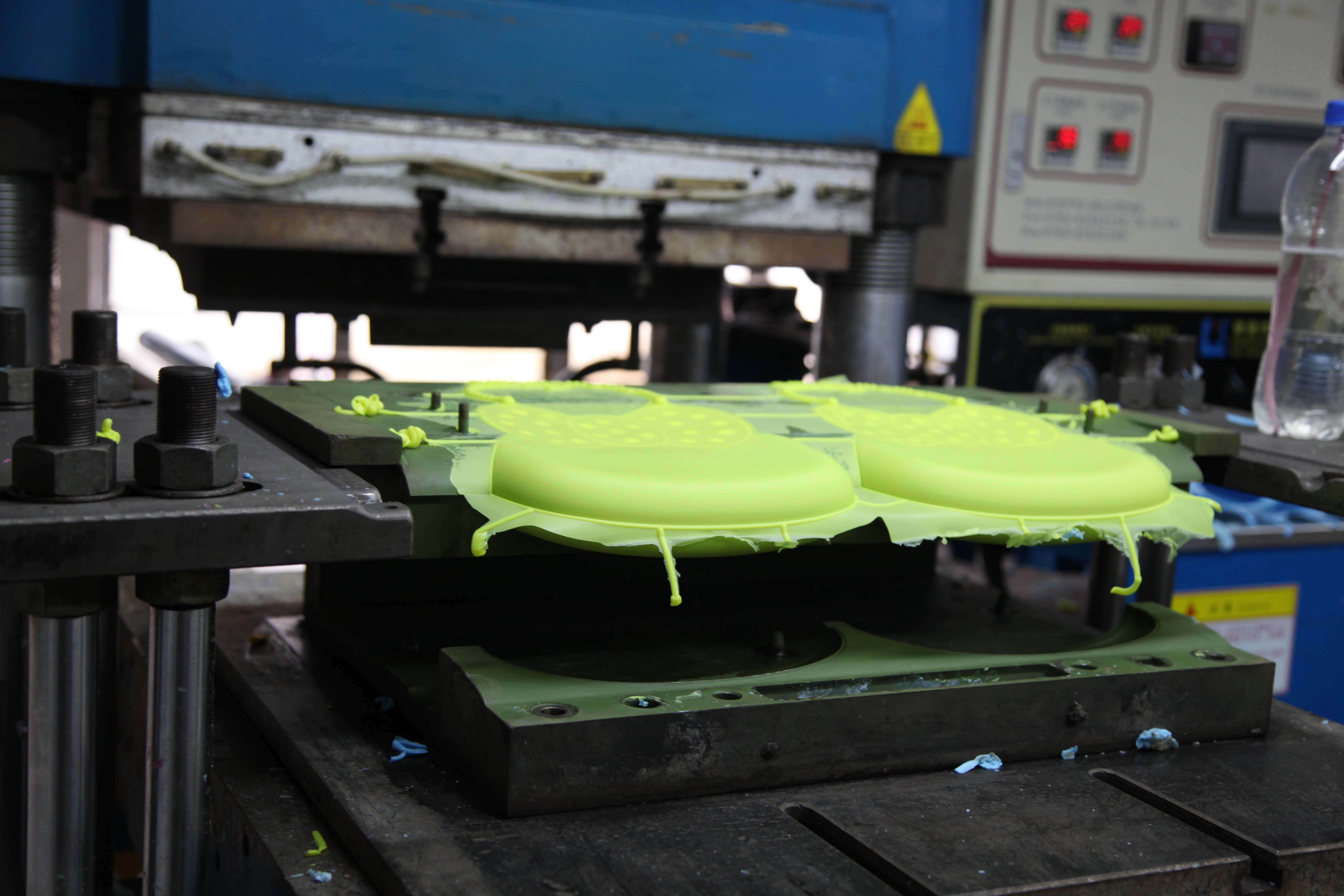 矽橡膠廠（chǎng）家有哪些地方