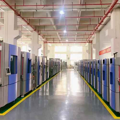 可(kě)編程高低溫濕熱試驗箱 可編程(chéng)高(gāo)低溫濕熱試驗箱