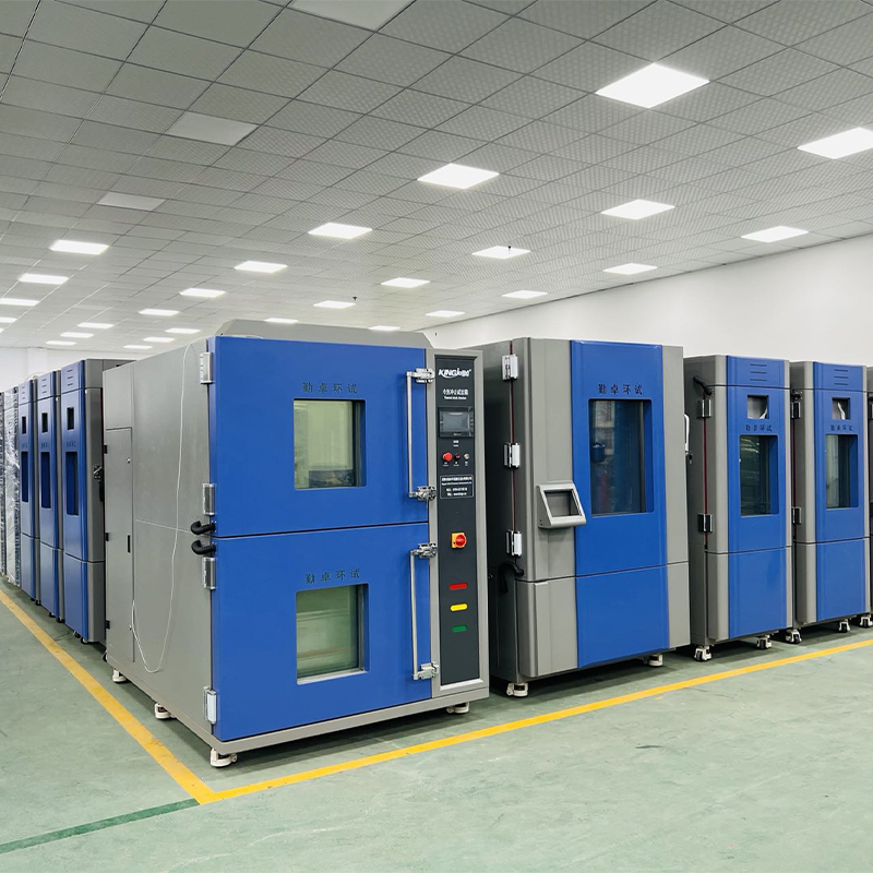 高（gāo）低溫濕熱試驗箱