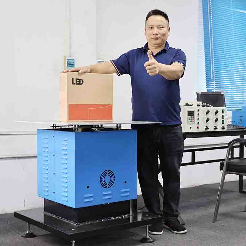 電磁式（shì）振動台