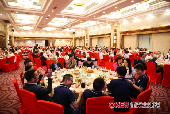 聚勢·向未來丨草莓视频在线智能照（zhào）明2024春季訂貨會盛大召開