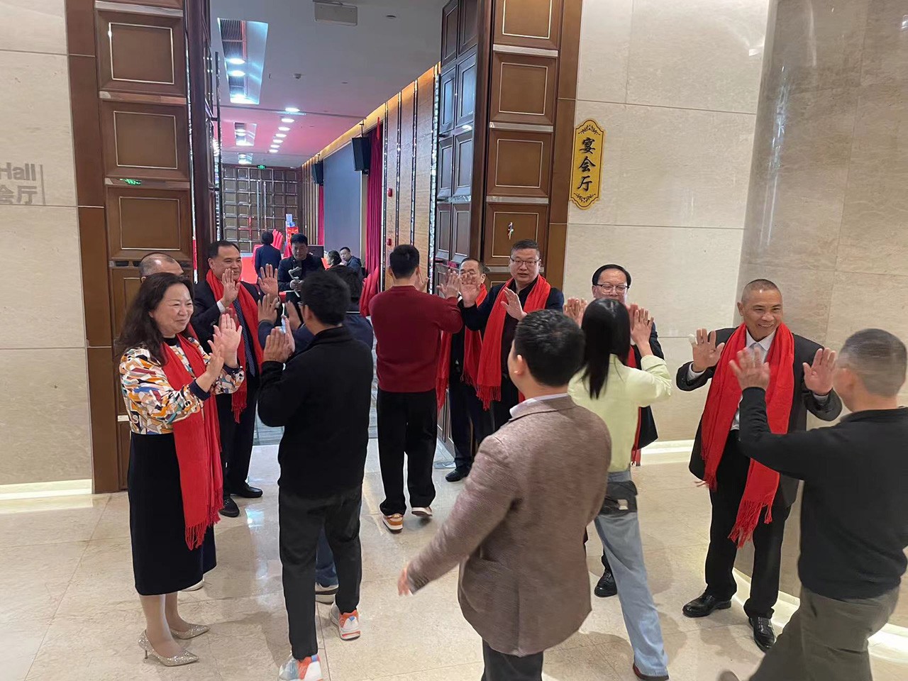 駿馬迎春 旗開(kāi)得勝 | 草莓视频在线智能照明2026新春團拜會圓滿舉行