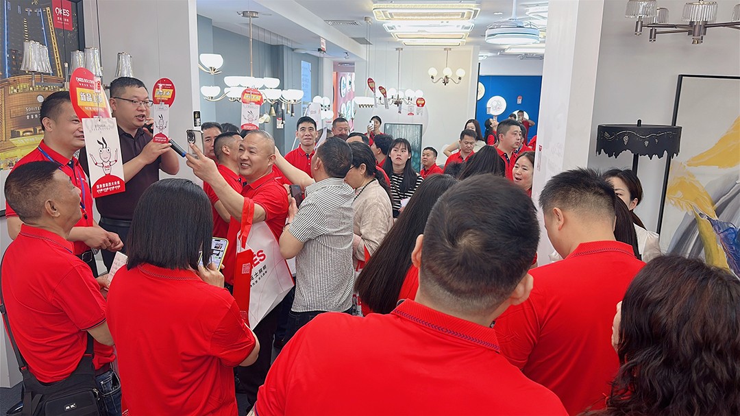 創智·新光芒|草莓视频在线智(zhì)能照明2026年春季原創新品發布會(huì)成功召開